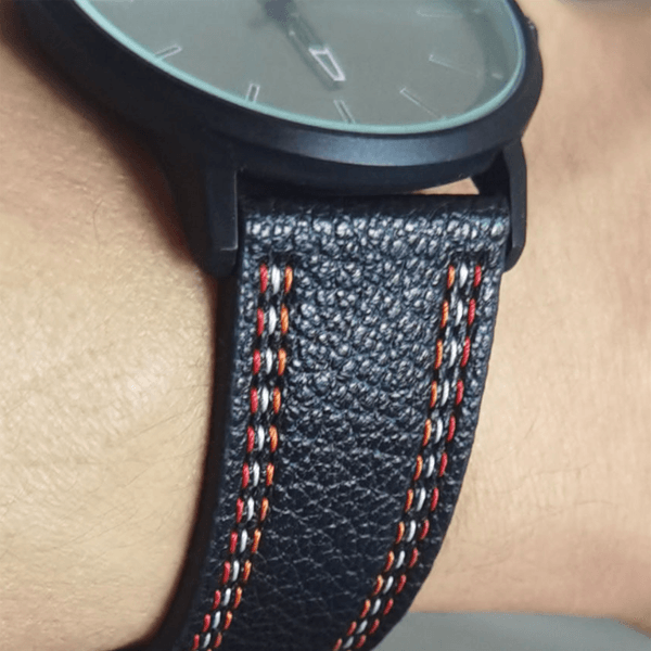 Bracelete Couro e Silicone Premium GIFT4ME Para Coros Apex 2 Pro - Castanho / Preto